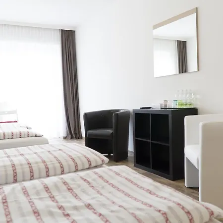 Gasthof Zur Post Mini-hôtel Hof bei Salzburg